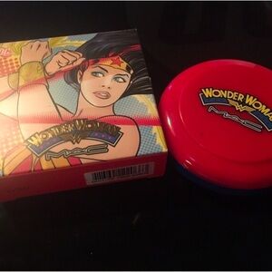 MAC LE Wonder Woman Blush